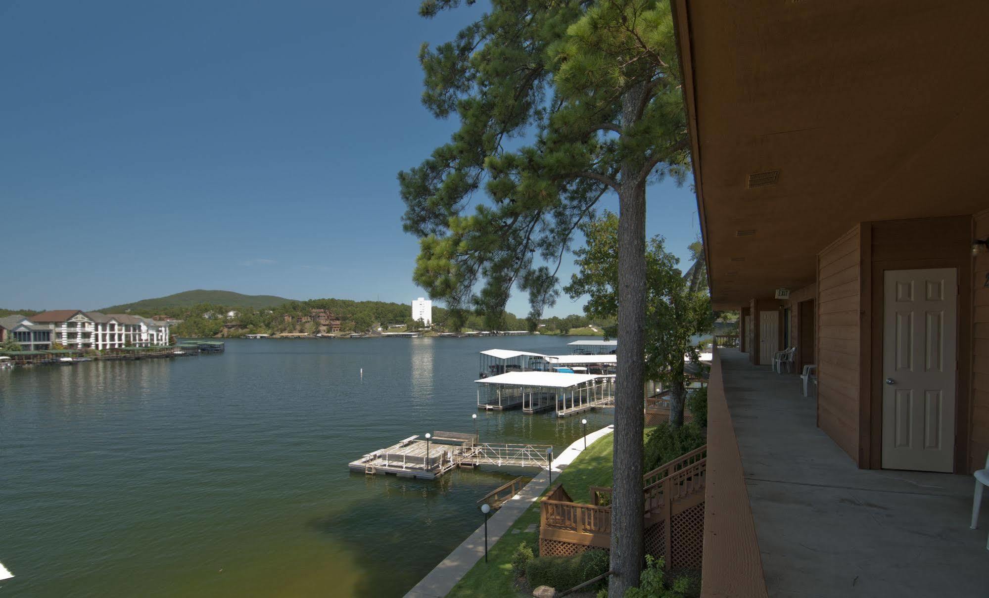 Country Inn Lake Resort Hot Springs Zewnętrze zdjęcie